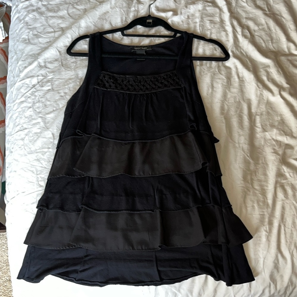 White House Black Market Black Top